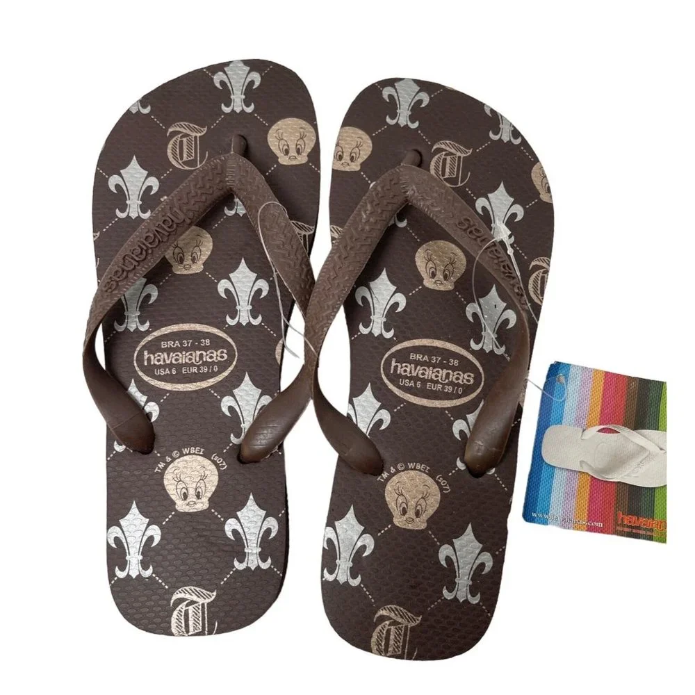 NWT TOP Havaianas Looney Tunes Tweety Flip Flops Dark Brown Women's Sz US 6 - Picture 2 of 3